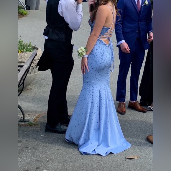 Faviana Light Purple Backless Dress - Picture 3 of 3